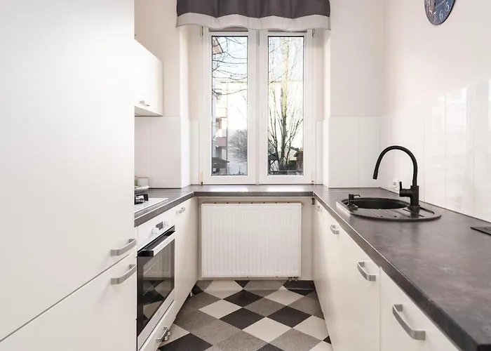 Lägenhet By Kasprowicz Park By Renters Poznań