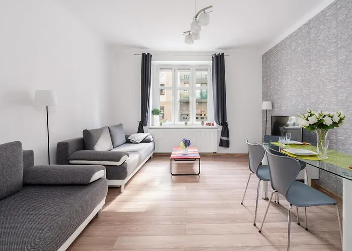 By Kasprowicz Park By Renters アパート *